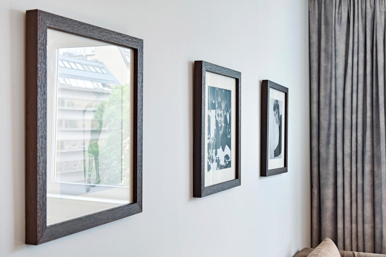 Peaceful Belvedere Apartment In Safe, Quiet & Central Location Vienna Esterno foto